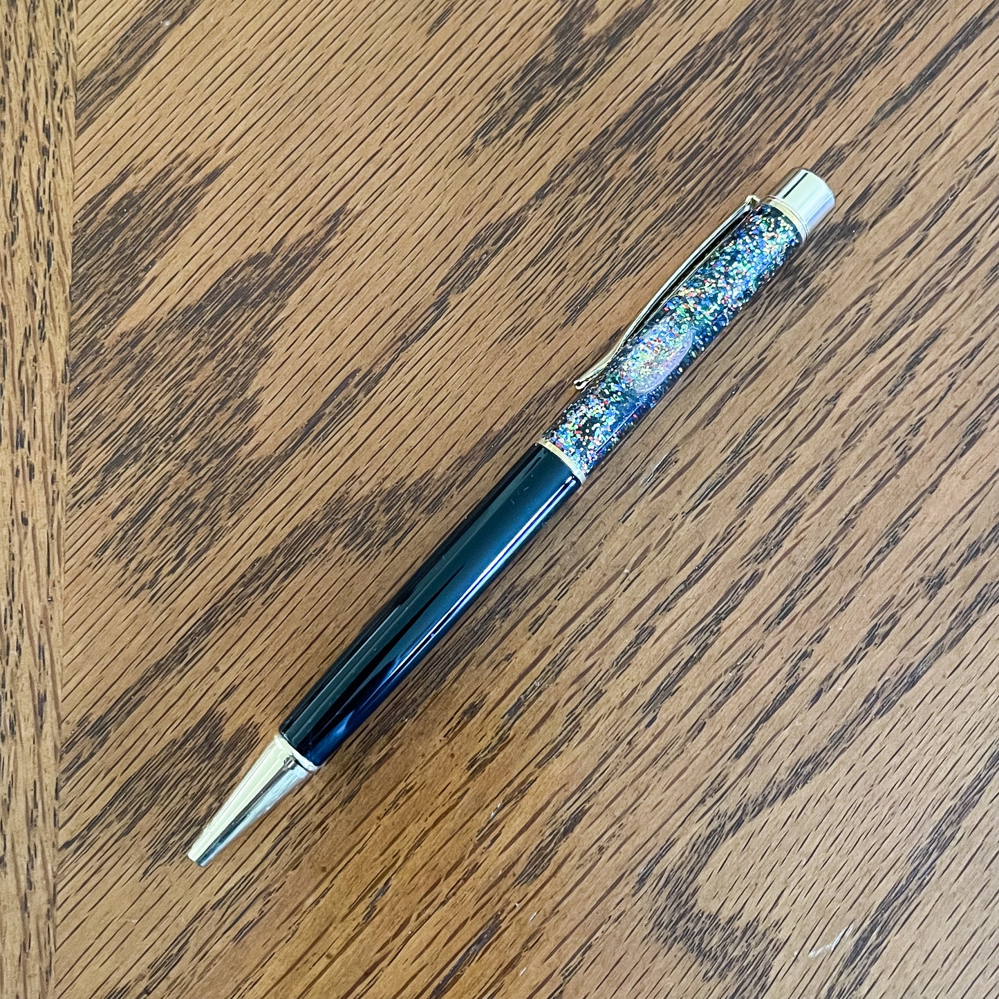 The Bianca Glitter Pen - 5 Colors look no