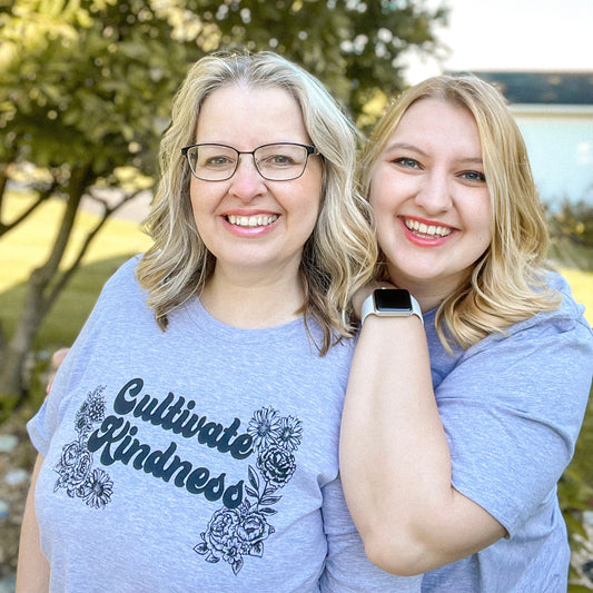 Cultivate Kindness Tee - Grey
