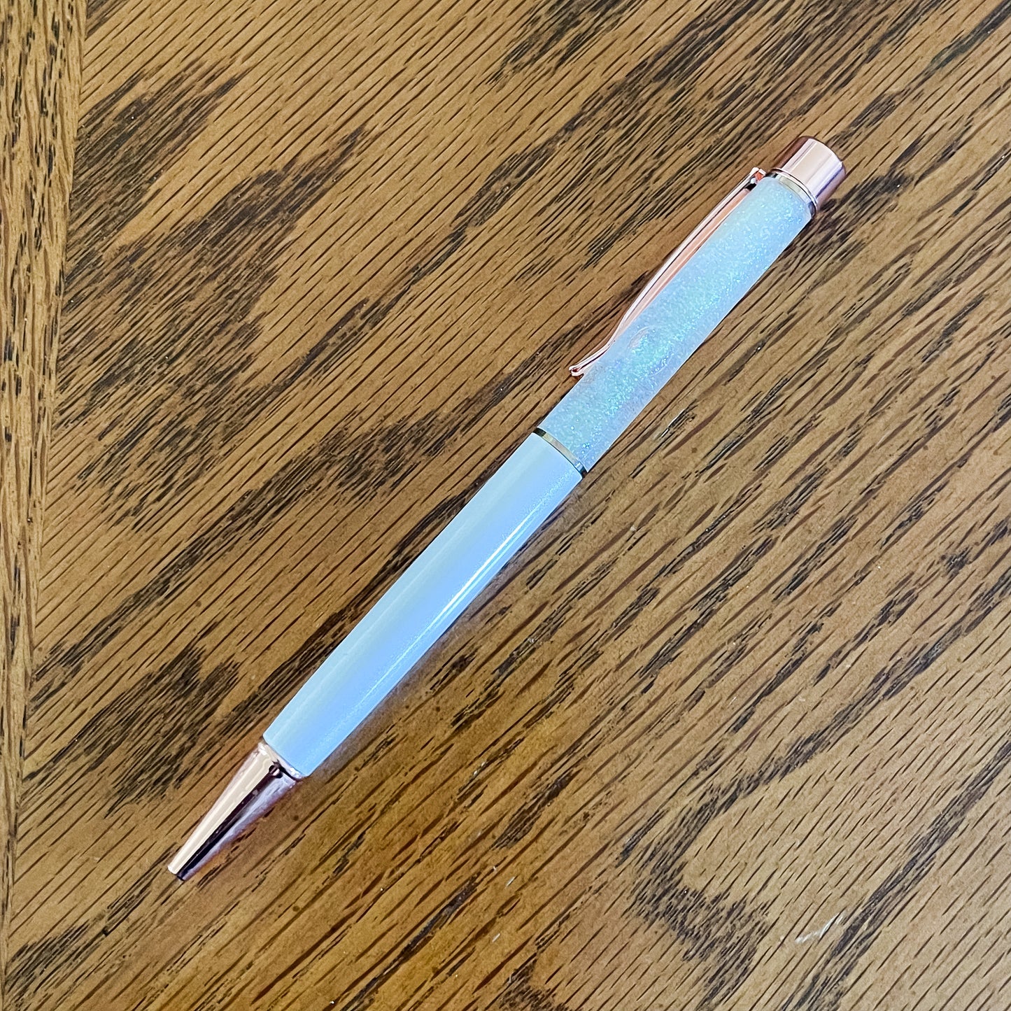 The Bianca Glitter Pen - 5 Colors look no